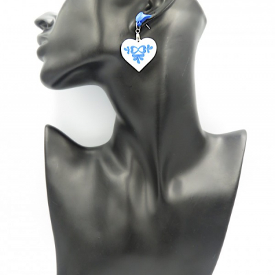 Folklórne náušnice srdcia bielo-modré 3 cm