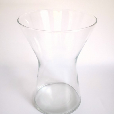 Prenájom - sklenená váza 19,5 cm