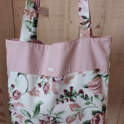 Svieža kvetinová nákupná taška 