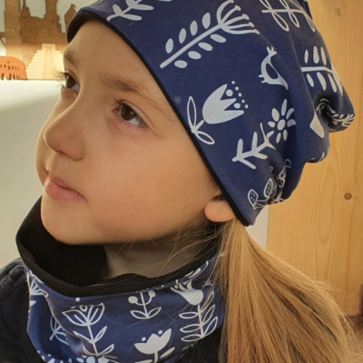 Detská čiapka s nákrčníkom - slovenská modrotlač 4 v 1