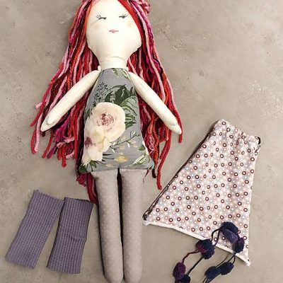 Madlenka, textilná bábika