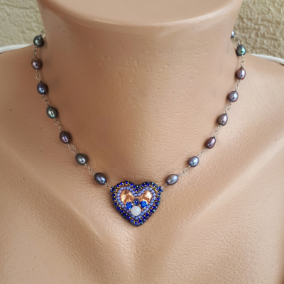Večný cit-perlový náhrdelník so srdiečkom