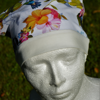 Letné dievčenské šaty so šatkou na hlavu