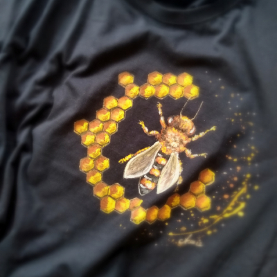 Maľované tričko VČELA
