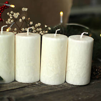 Adventné sviečky biele