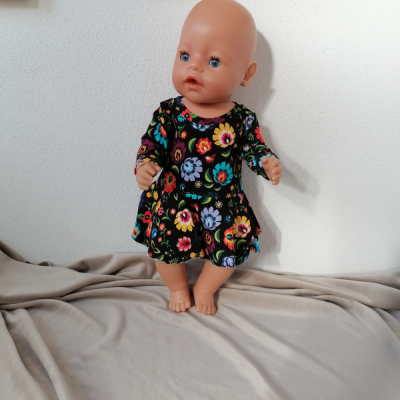 Šaty pre bábiku 
