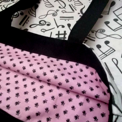 Hudobná taška s notami - ružová podšívka