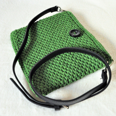 Malá crossbody kabelka FREE zelená