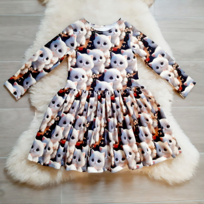 Mačičkové šaty