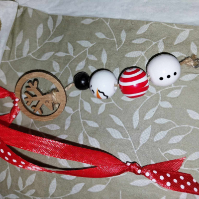 Vianočné drevené snehuliaky - závesné dekorácie