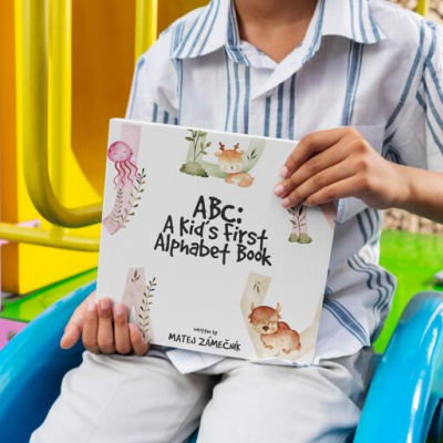 ABC: A Kid´s First Alphabet Book
