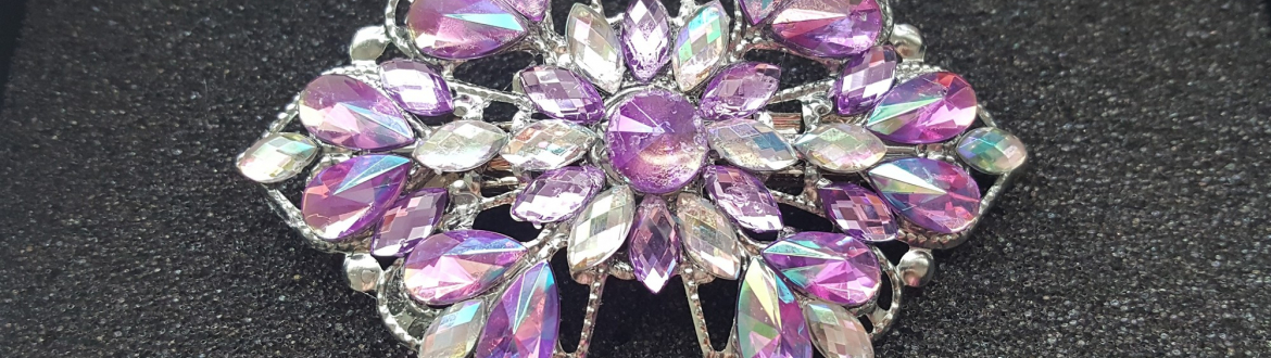 IZZY - crystal šperk